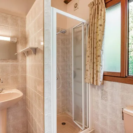 Cosy In With Private Pool